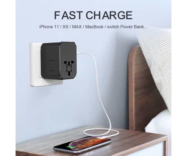 Fashion portable world universal travel adapter with four usb and type-c smart USB charger electrical plug socket - foto 3 - photo №1