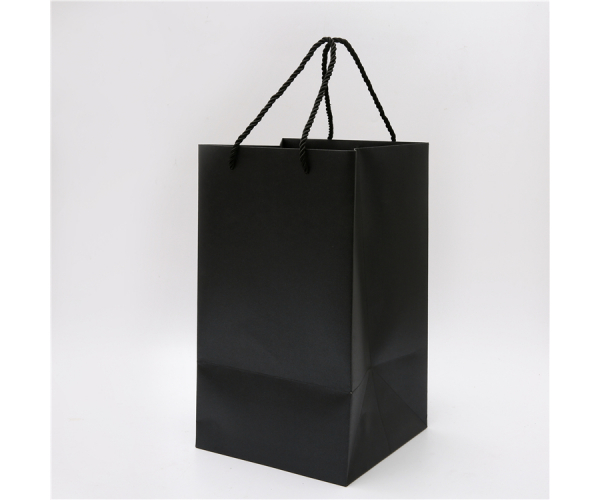 Kundenspezifische Logo-schwarze Verpackung Faltschachtel Kleidung Einkaufsboxen Geschenkbox mit Logo - foto 2 - photo №1